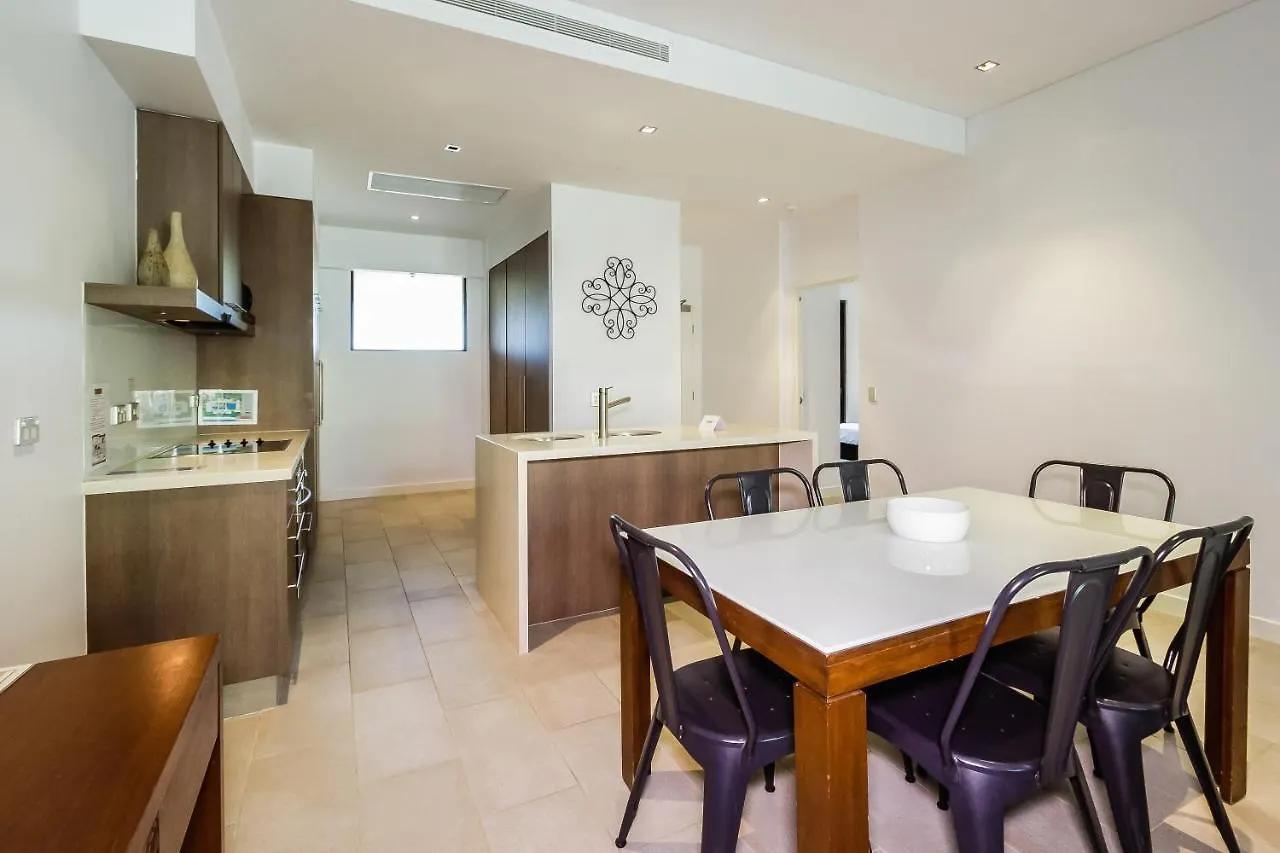 Sea Temple Palm Cove Aparthotel