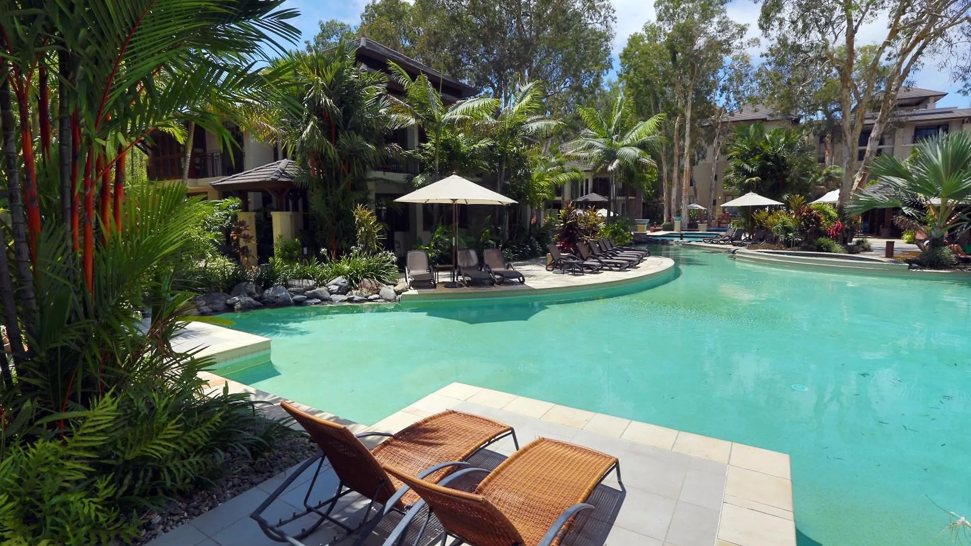 Sea Temple Palm Cove Aparthotel